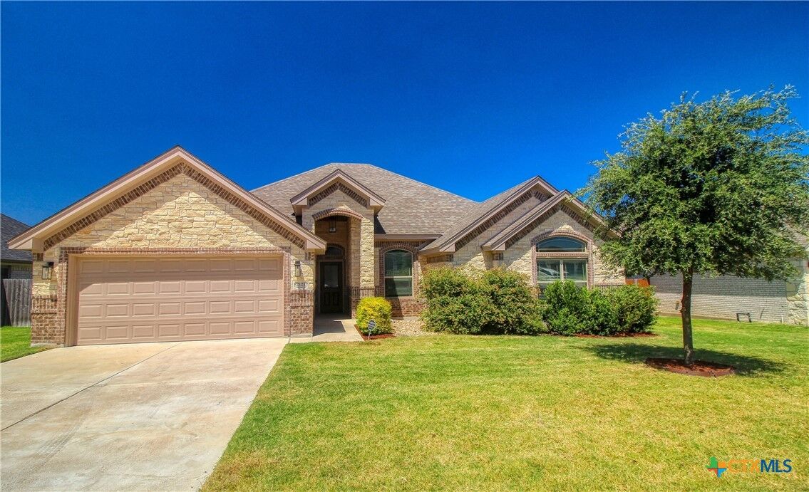 Property Photo:  2121 Mercer Street  TX 76559 