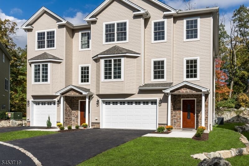 Property Photo:  5 Stanley Way 5  NJ 07465 