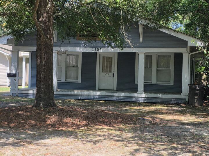 Property Photo:  1207 Adeline St.  MS 39401 