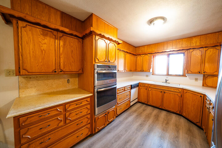 Property Photo: 710 W 6th Street TX 79329