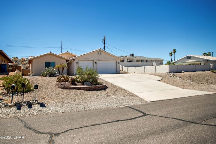 Property Photo:  3010 Talley Dr  AZ 86404 