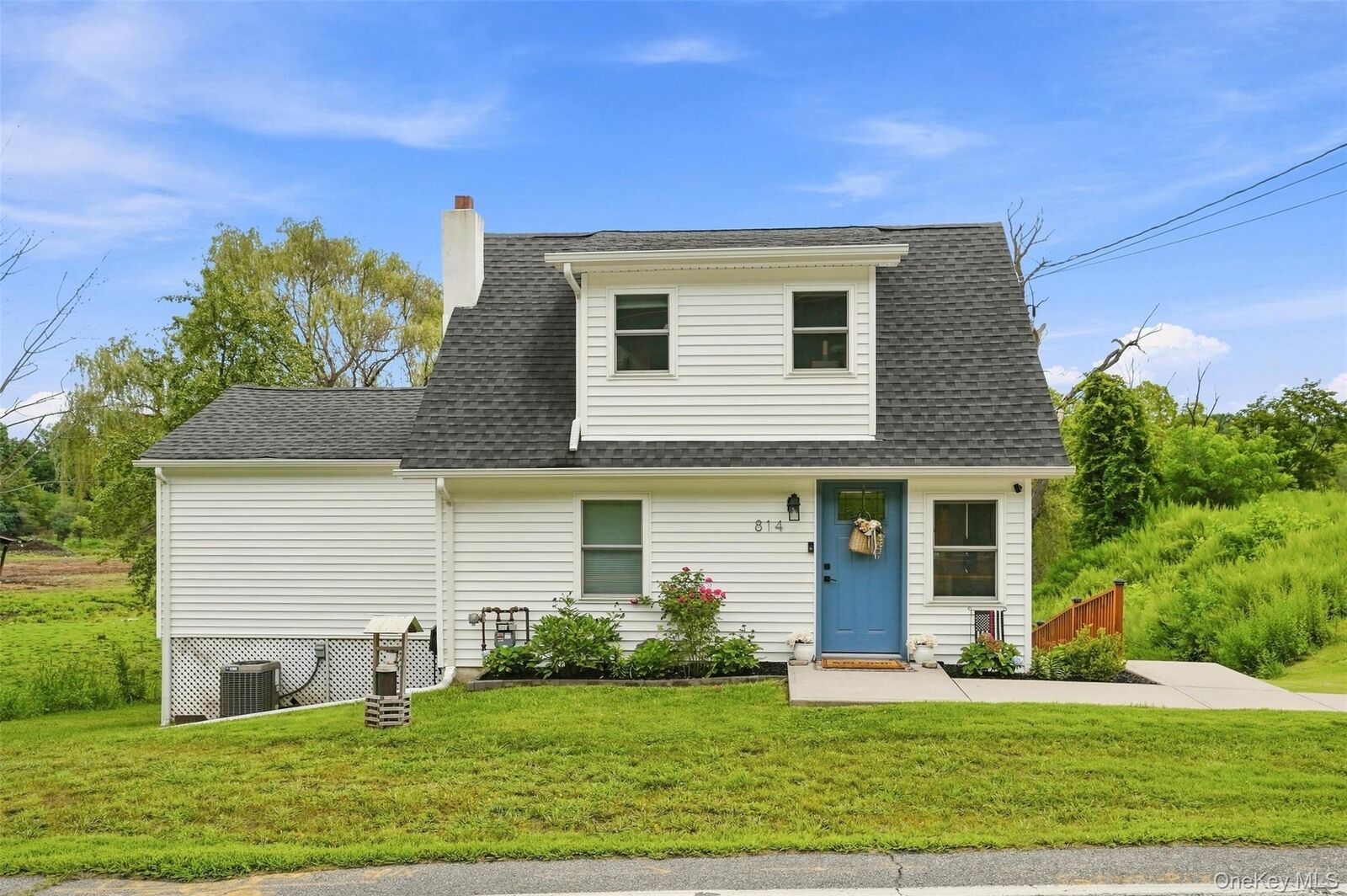 Property Photo:  814 County Route 12  NY 10958 