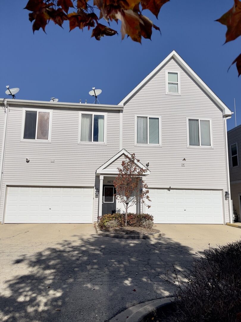 Property Photo:  1675 Town Center Street 1675  IL 60504 