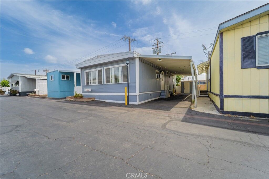 Property Photo: 716 N Grand J4 CA 91724