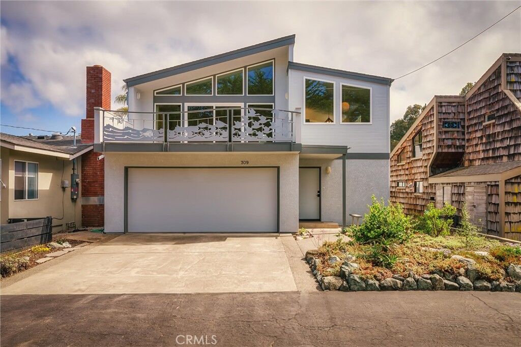 Property Photo:  309 Binscarth  CA 93402 