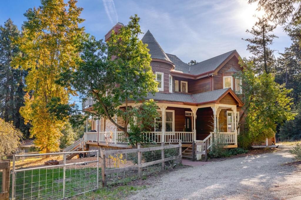 Property Photo:  65 Glen Haven  CA 95073 