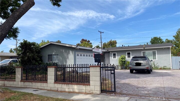 Property Photo: 1130 S Douglas Street CA 92704