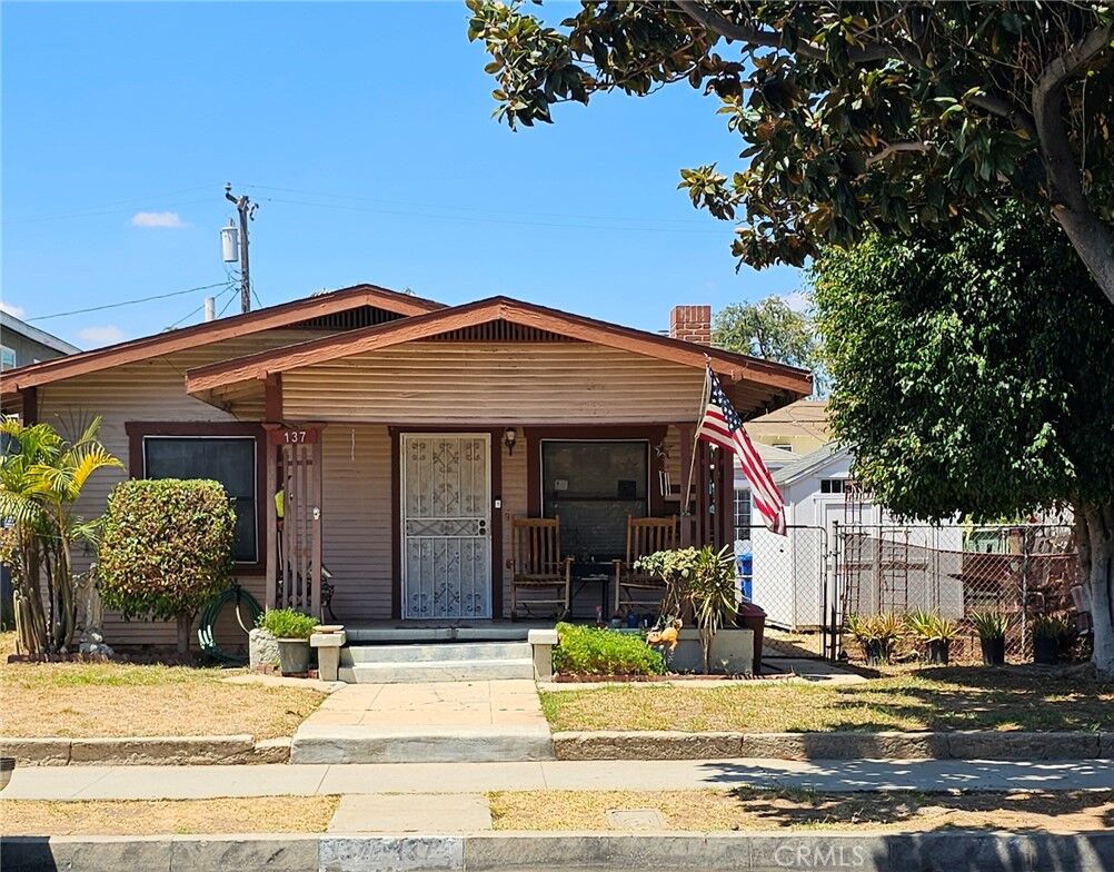 Property Photo:  137 N 2nd  CA 90640 