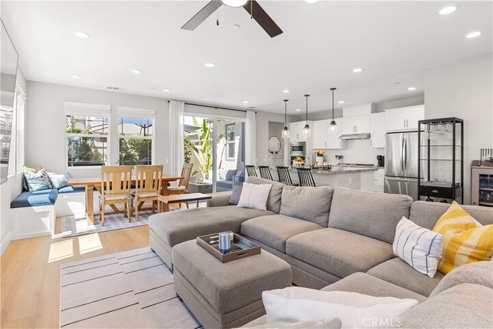 Property Photo: 32672 Brunello Way CA 92591