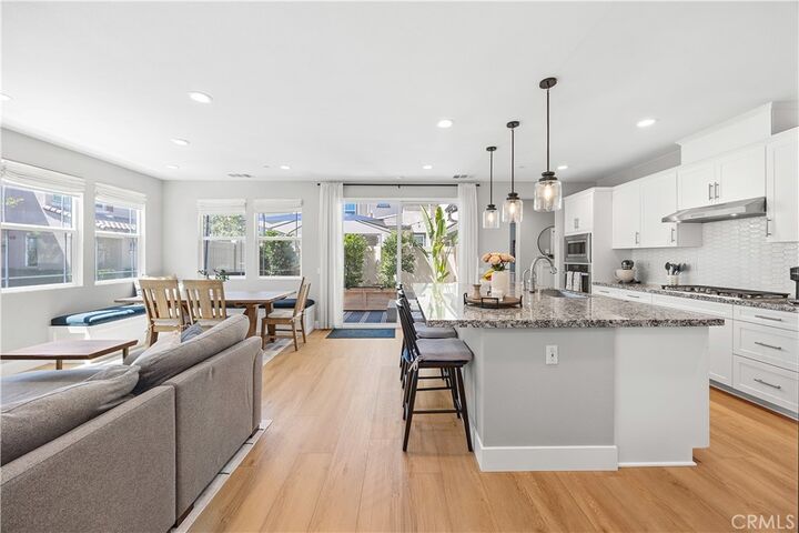 Property Photo:  32672 Brunello Way  CA 92591 