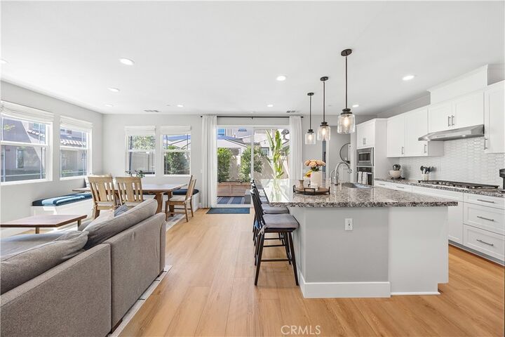 Property Photo:  32672 Brunello Way  CA 92591 