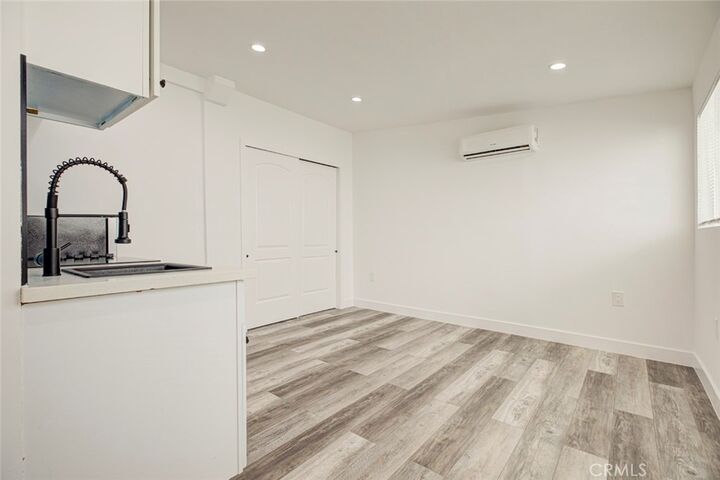Property Photo:  18413 1/2 Erwin Street  CA 91335 