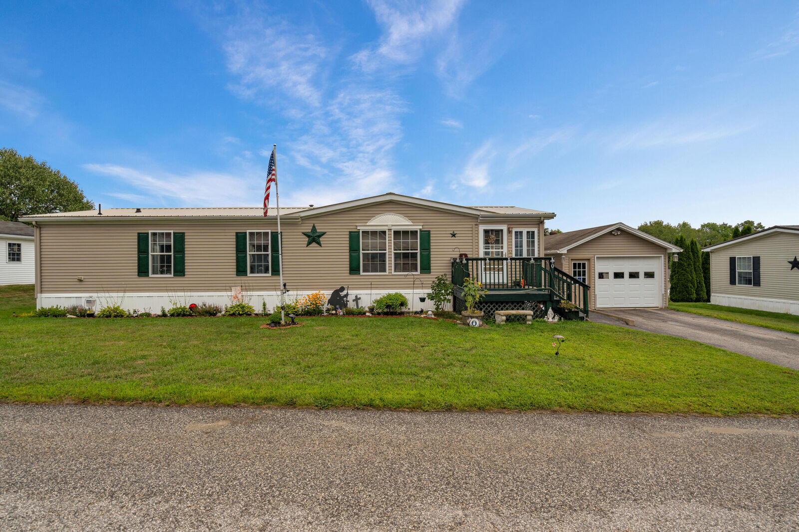 Property Photo: 10 Rachel Street ME 04280