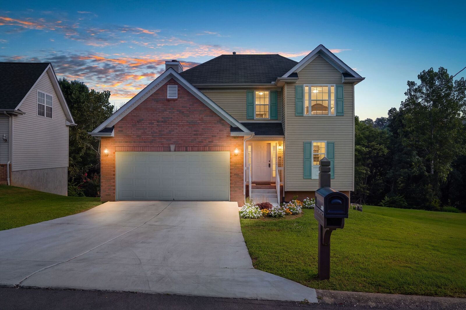 Property Photo: 1513 Yarmouth Ln TN 37138