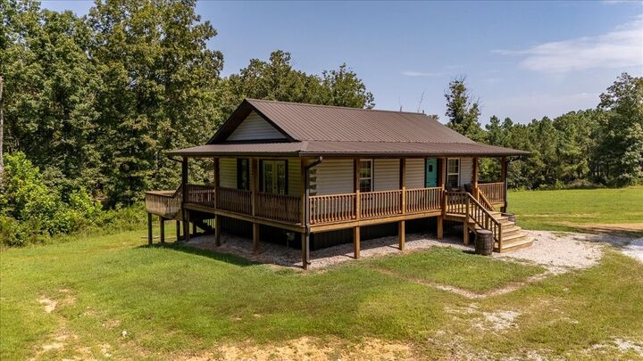 Property Photo: 620 Kimmins St TN 38462