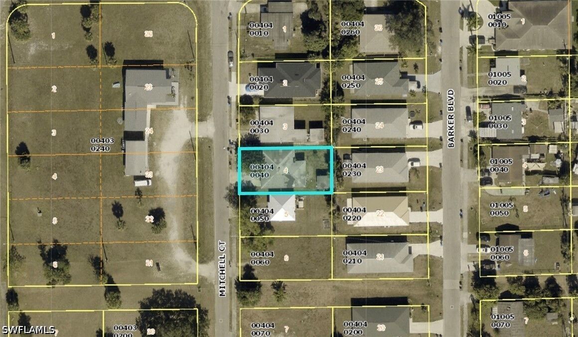 Property Photo: 2125 Mitchell Court FL 33916