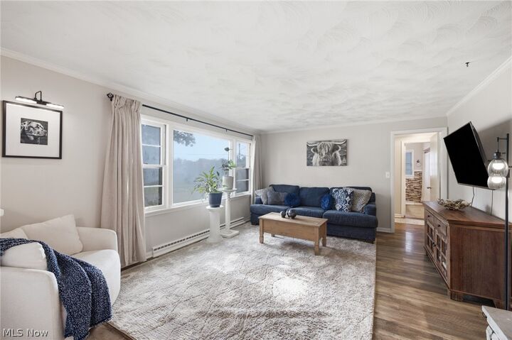 Property Photo: 918 S Heltman Avenue OH 44805