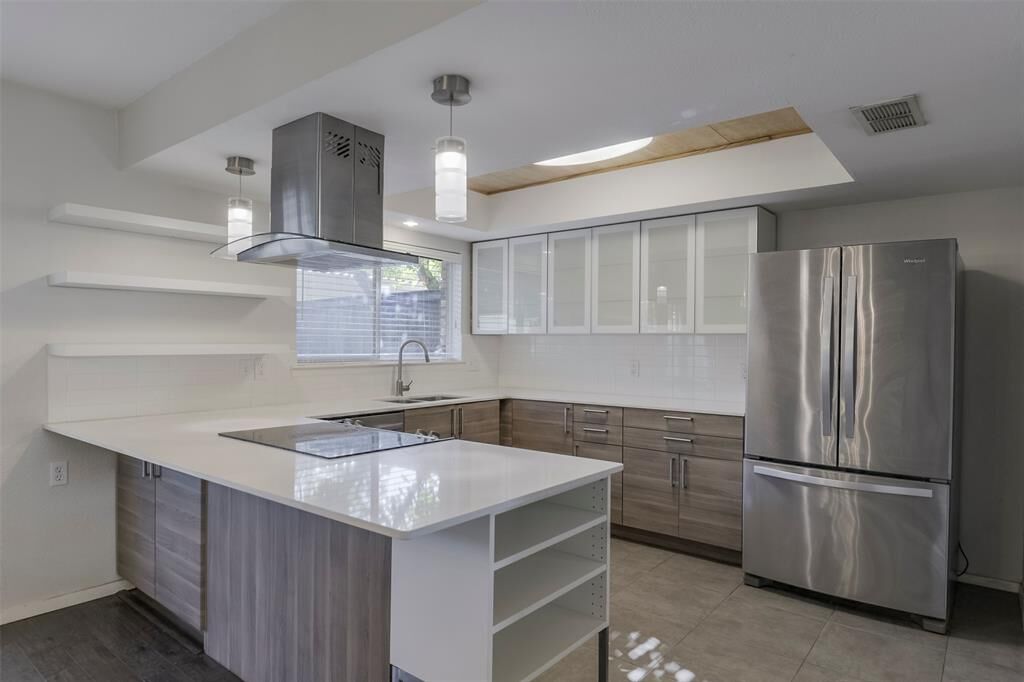Property Photo:  326 Westview Terrace  TX 76013 