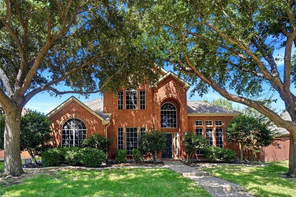 Property Photo:  8431 Firewheel Lane  TX 75036 
