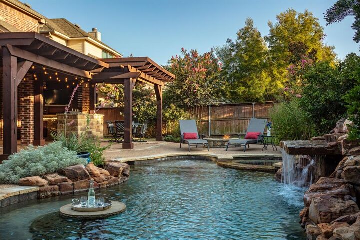 Property Photo: 9114 Parson Drive TX 76226