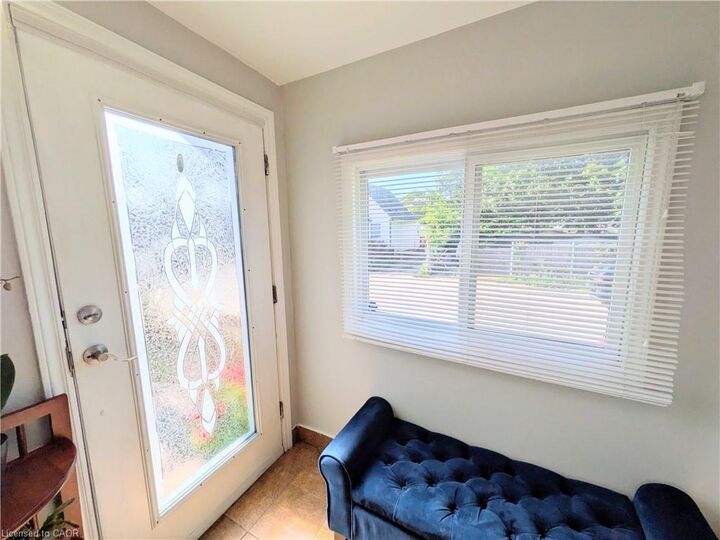 Property Photo: 7 Campbell Avenue ON L8L 2M7
