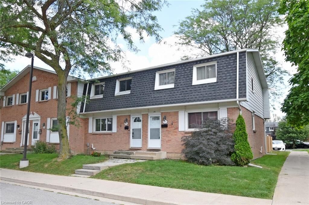 Property Photo: 185 Denistoun Street 116 ON L3C 6J6