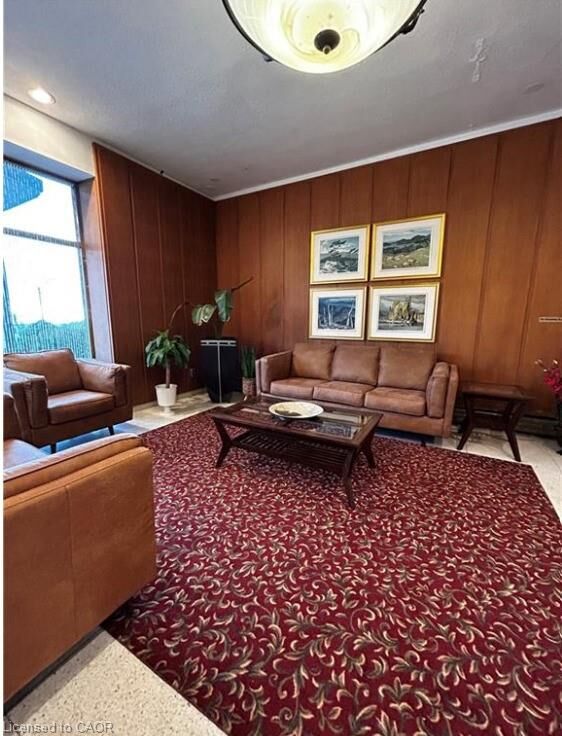 Property Photo:  222 Concession Street 104  ON L9A 1B1 