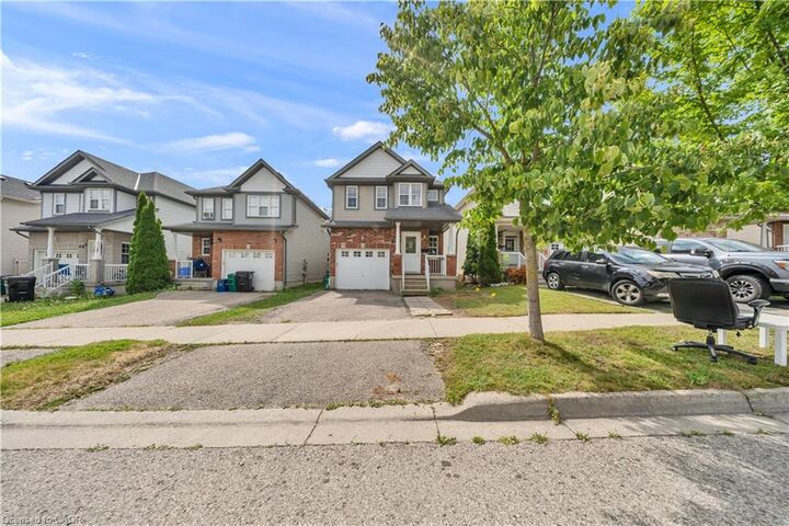 425 Speckled Alder Street — photo 1