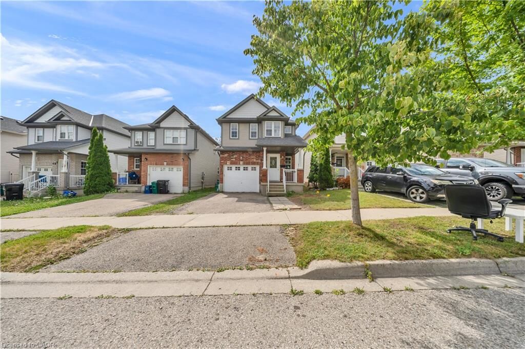 Property Photo: 425 Speckled Alder Street ON N2V 2T5