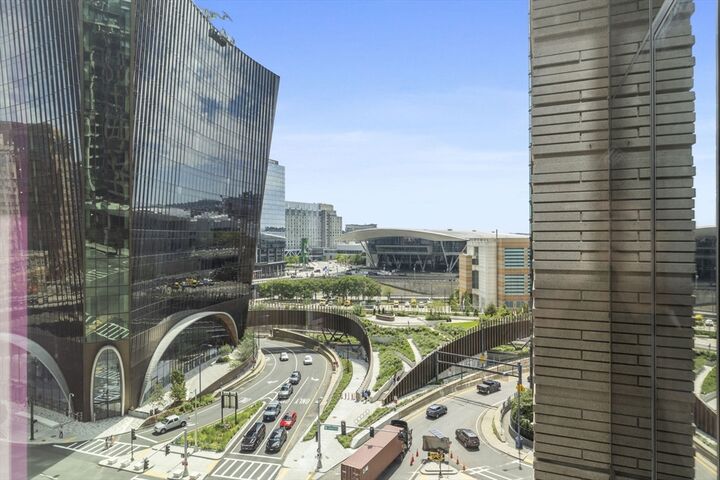 Property Photo:  135 Seaport Blvd 1016  MA 02210 