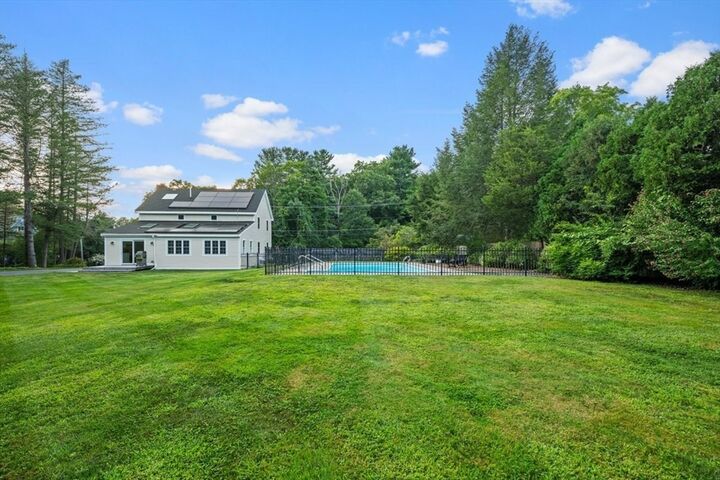 Property Photo:  5 Elm Street  MA 01568 