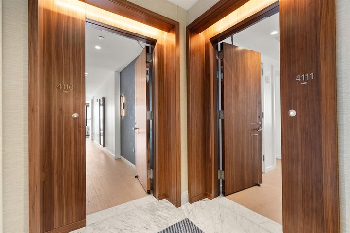 Property Photo:  682 Atlantic Ave 4110  MA 02111 