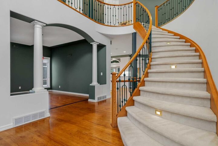 Property Photo: 250 Diamond Drive SE AB T2J 7C8