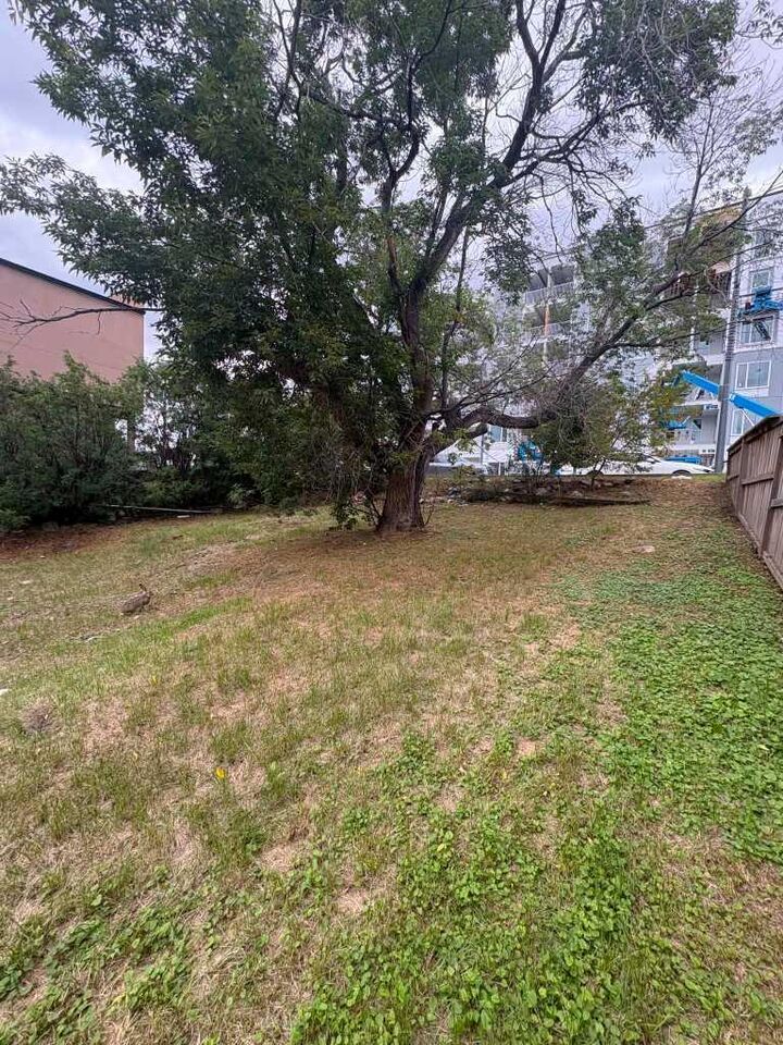 Property Photo: 4511 Bowness Road NW AB T3P 0B1