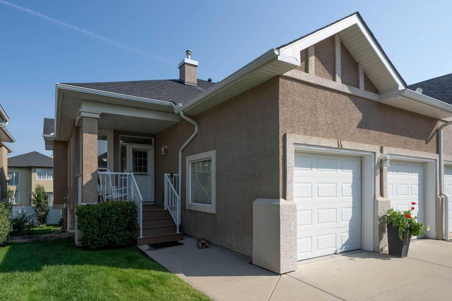 Property Photo: 14 Evercreek Bluffs Place SW AB T2Y 4Z8
