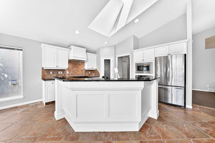 Property Photo: 35 Arbour Vista Way NW AB T2G 4R1
