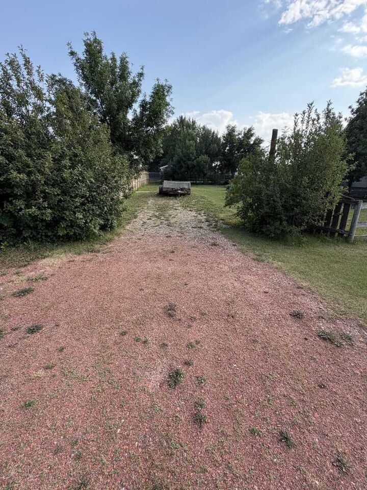 Property Photo: 188 East 100 South AB T0K 2S0