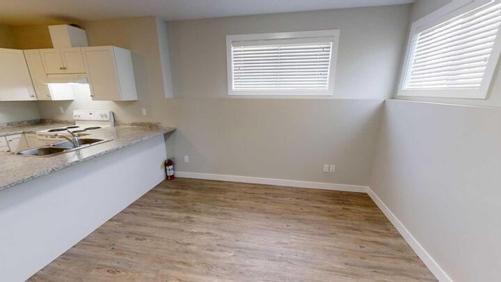 Property Photo:  9503 112 Avenue 202B  AB T8X 5C8 
