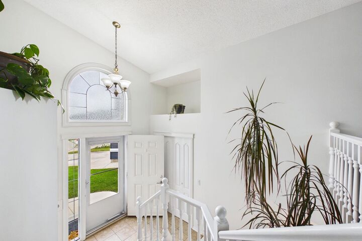 Property Photo: 16 Big Springs Mews SE AB T4A 1H3