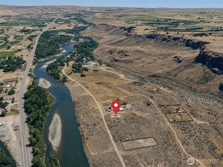 Property Photo: 322 Lake Naches Road WA 98937