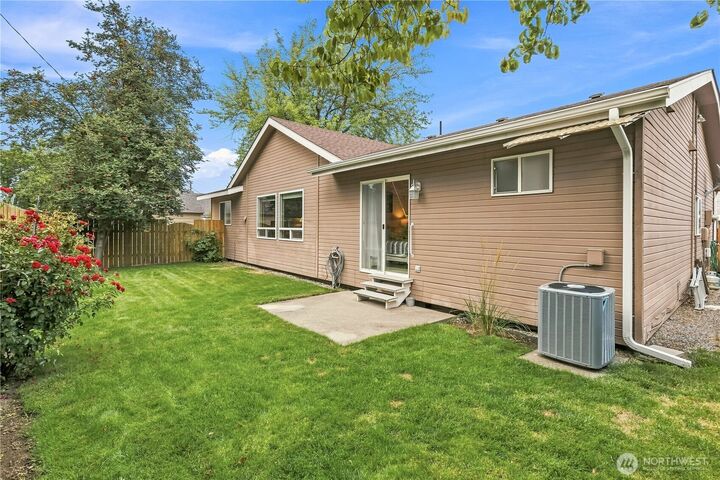 Property Photo: 12 S Charles Street WA 98801