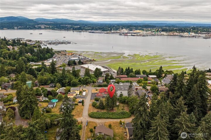 Property Photo:  1919  Guy Wetzel Rd  WA 98366 