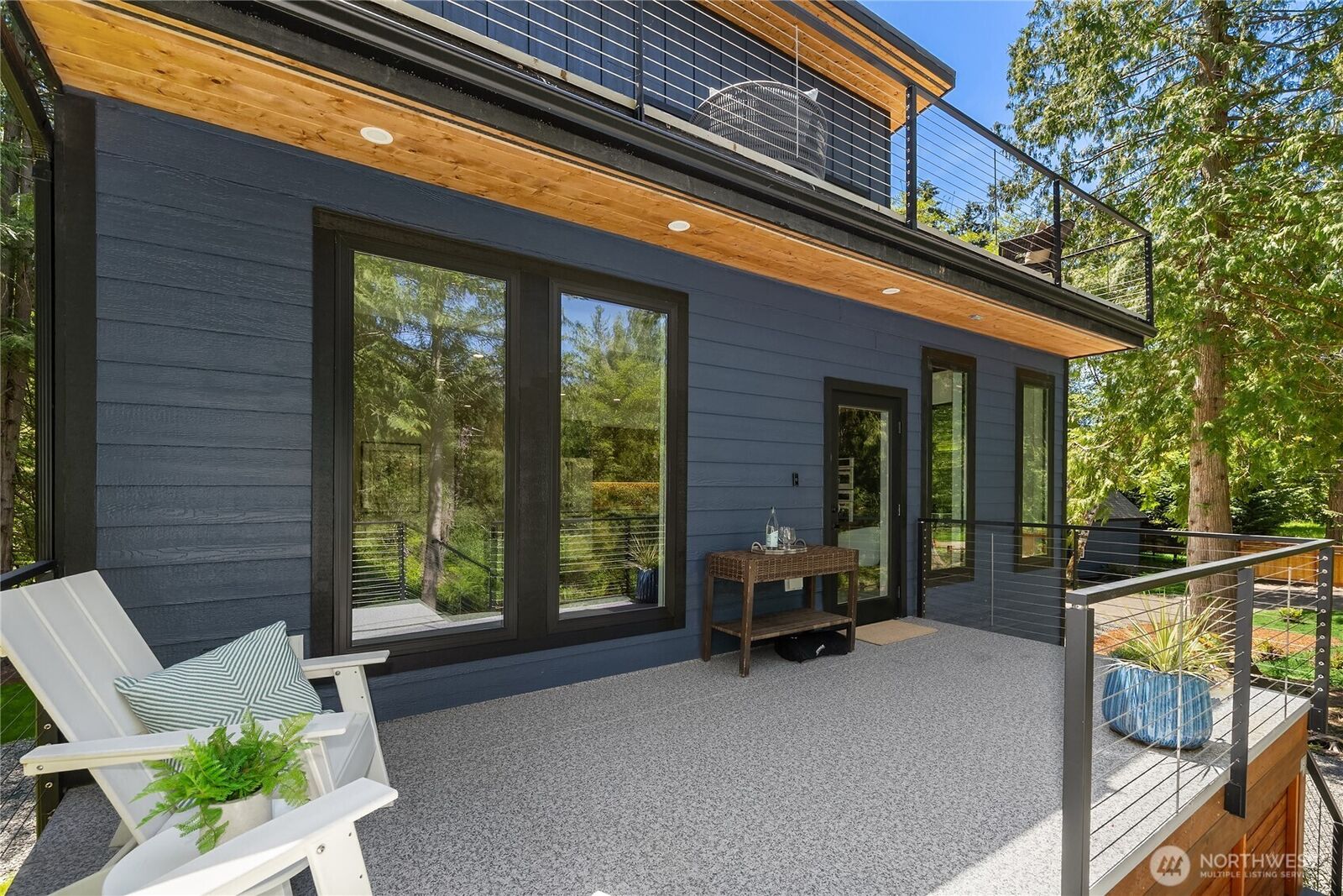 Property Photo: 10399 NE Pine Way WA 98110