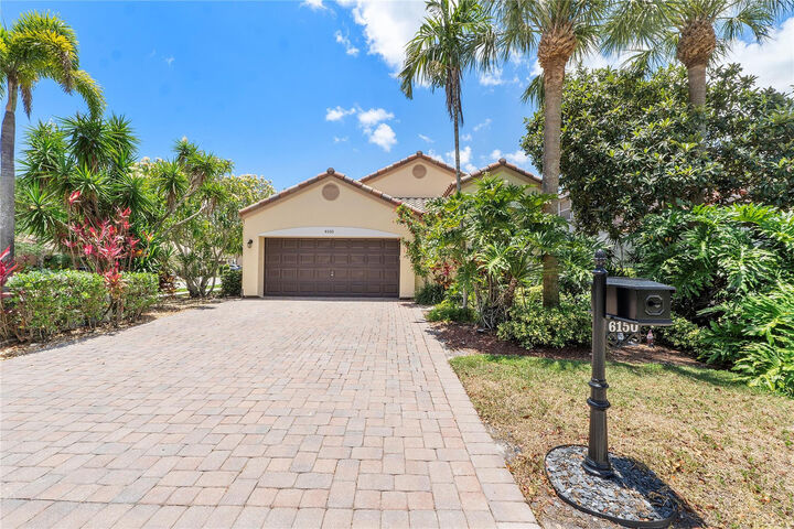 Property Photo:  6150 NW 76th Court  FL 33067 