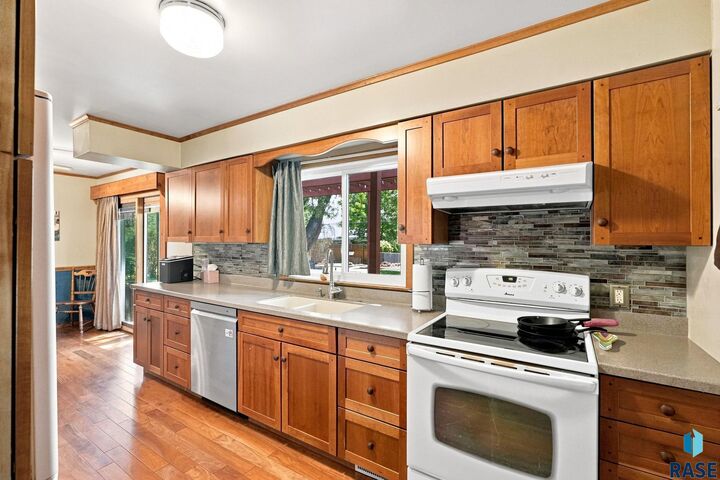 Property Photo:  6705 W 10th St  SD 57107 