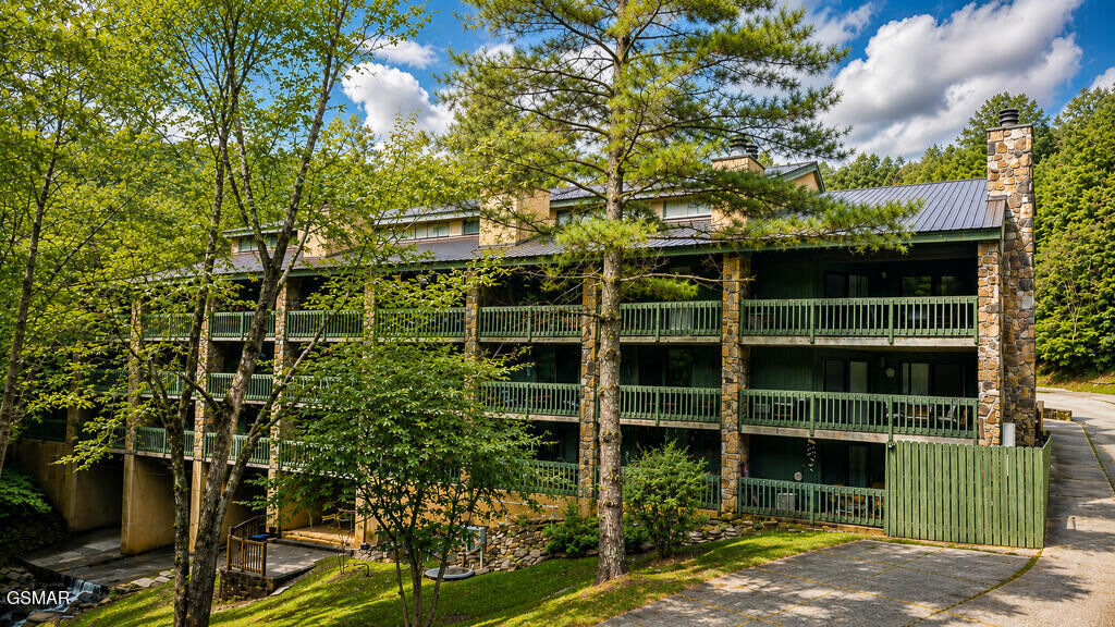 Property Photo: 1435 Wiley Oakley Drive TN 37738