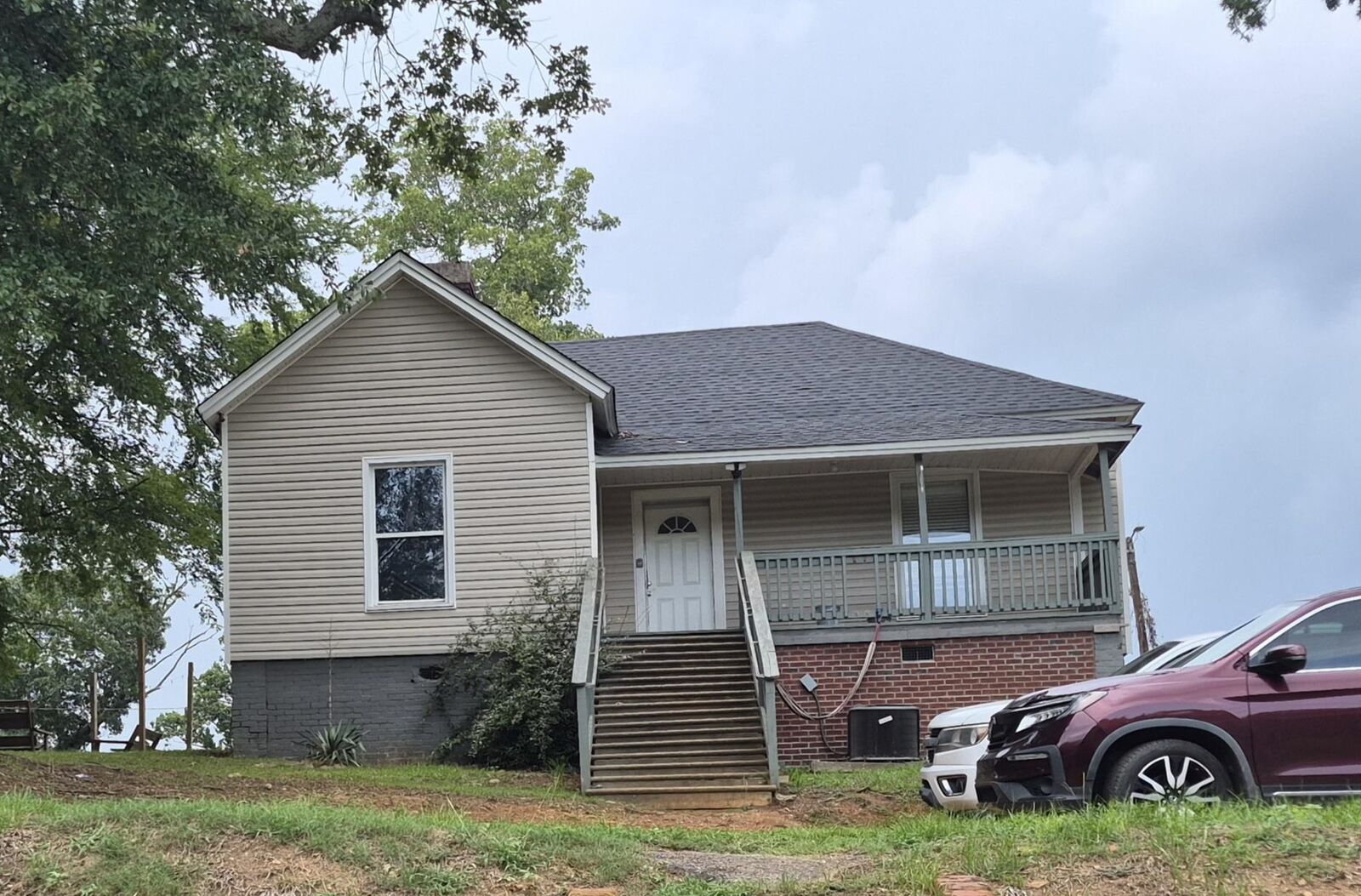 Property Photo: 5 Arkmain St Street SC 29306