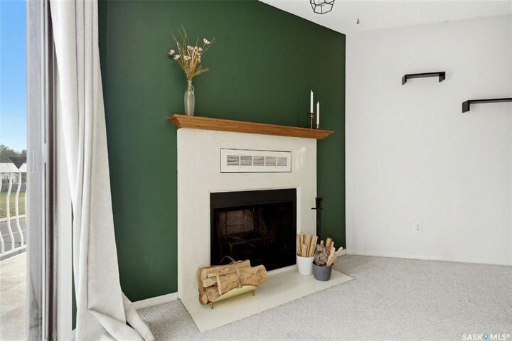 Property Photo:  6419 Rochdale Boulevard  SK S4X 2Y9 
