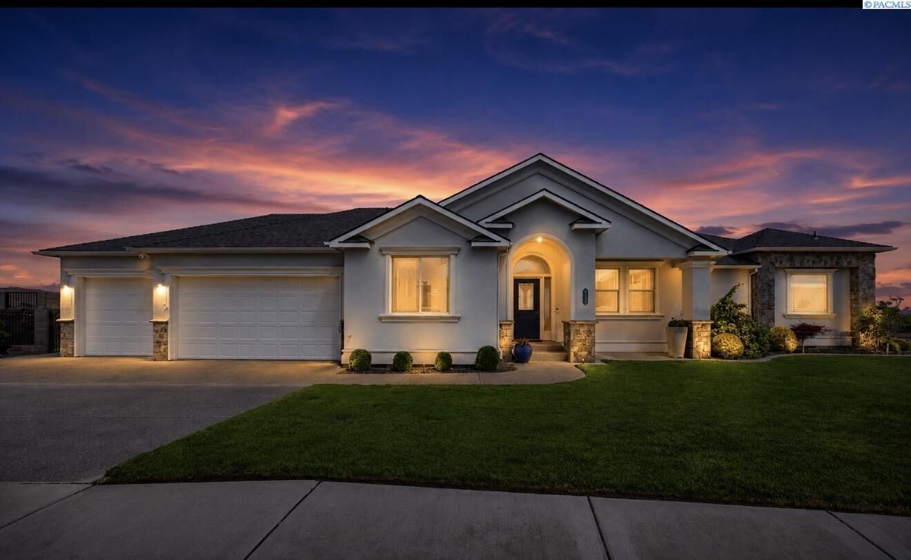 Property Photo: 505 Thebes St. WA 99353