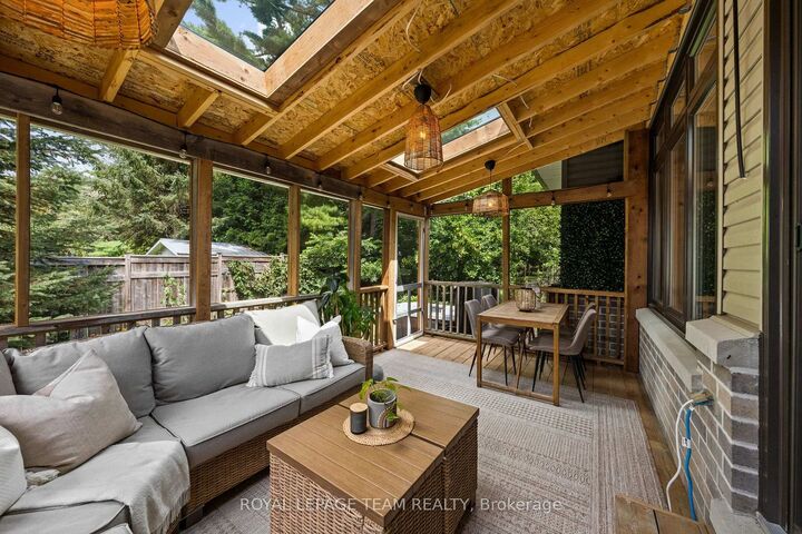 Property Photo: 77 Juanita Avenue ON K0A 1L0